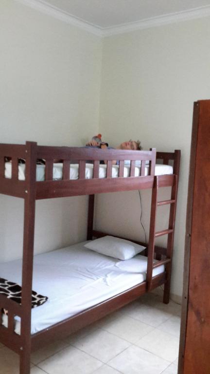 Crown Guest House Ambarawa Room photo